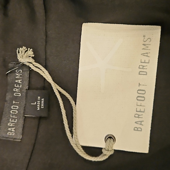 💕BAREFOOT DREAMS💕 Washed Satin Notch Collar Robe ~ Black Large L NWT - Picture 11 of 14